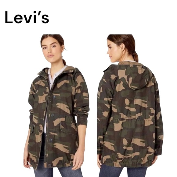 NWT Levi’s Women’s Bubble Camo Print Hooded Parka Utility Jacket Size Small - Picture 1 of 15